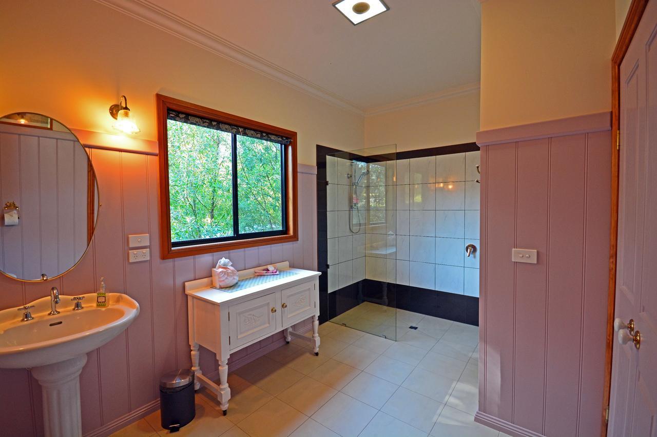 Araluen Park Cottages Lakes Entrance Luaran gambar